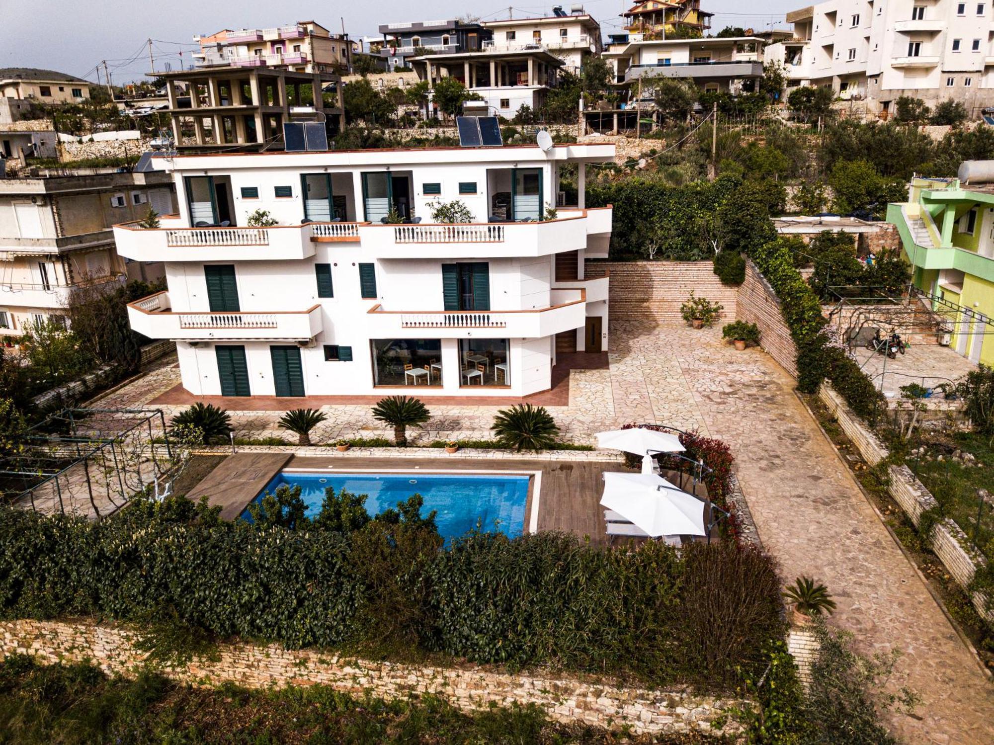 Villa La Quiete - Adults Only Cuke Exterior photo