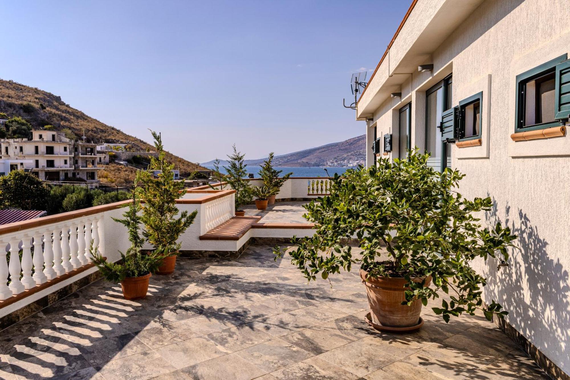 Villa La Quiete - Adults Only Cuke Exterior photo