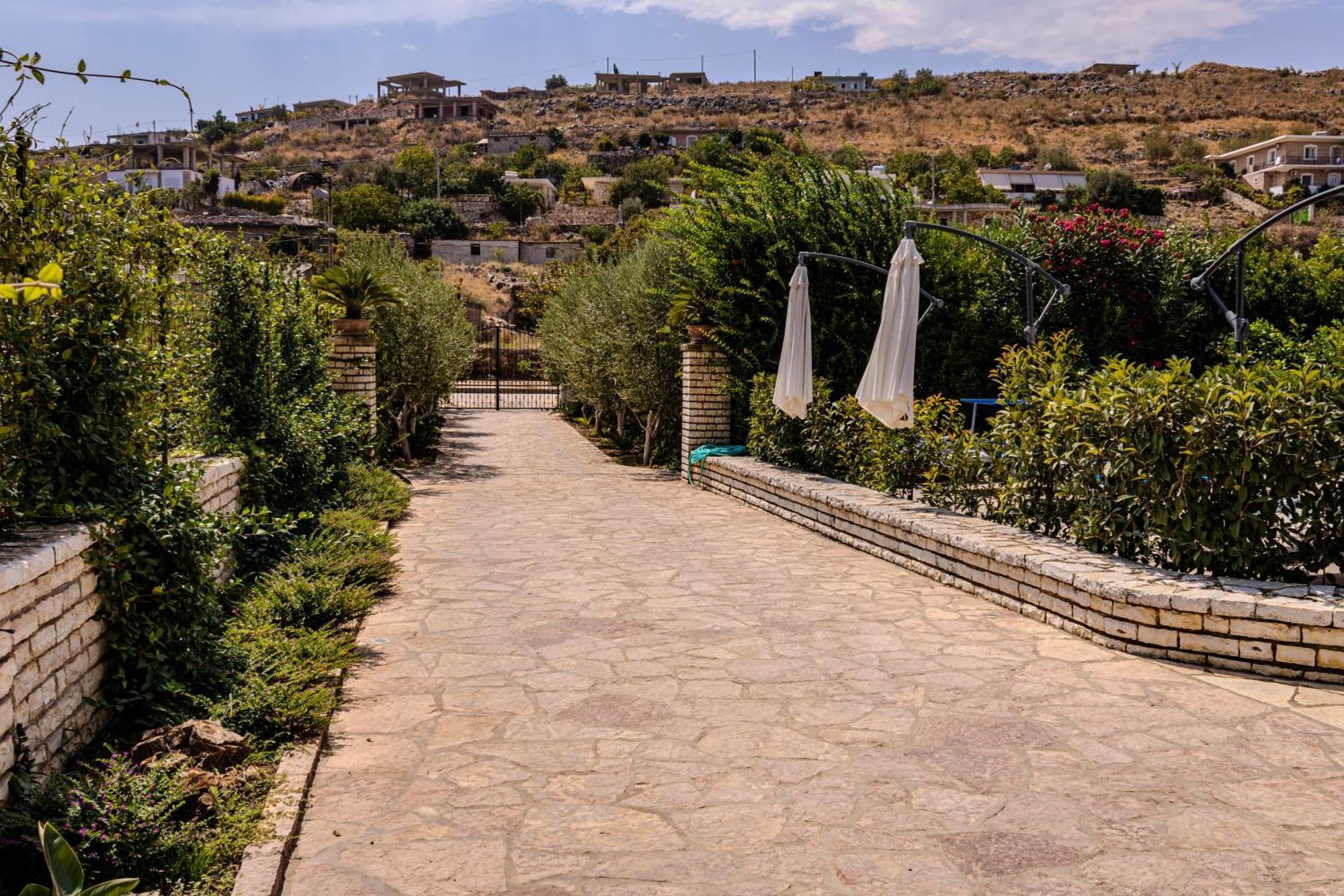 Villa La Quiete - Adults Only Cuke Exterior photo