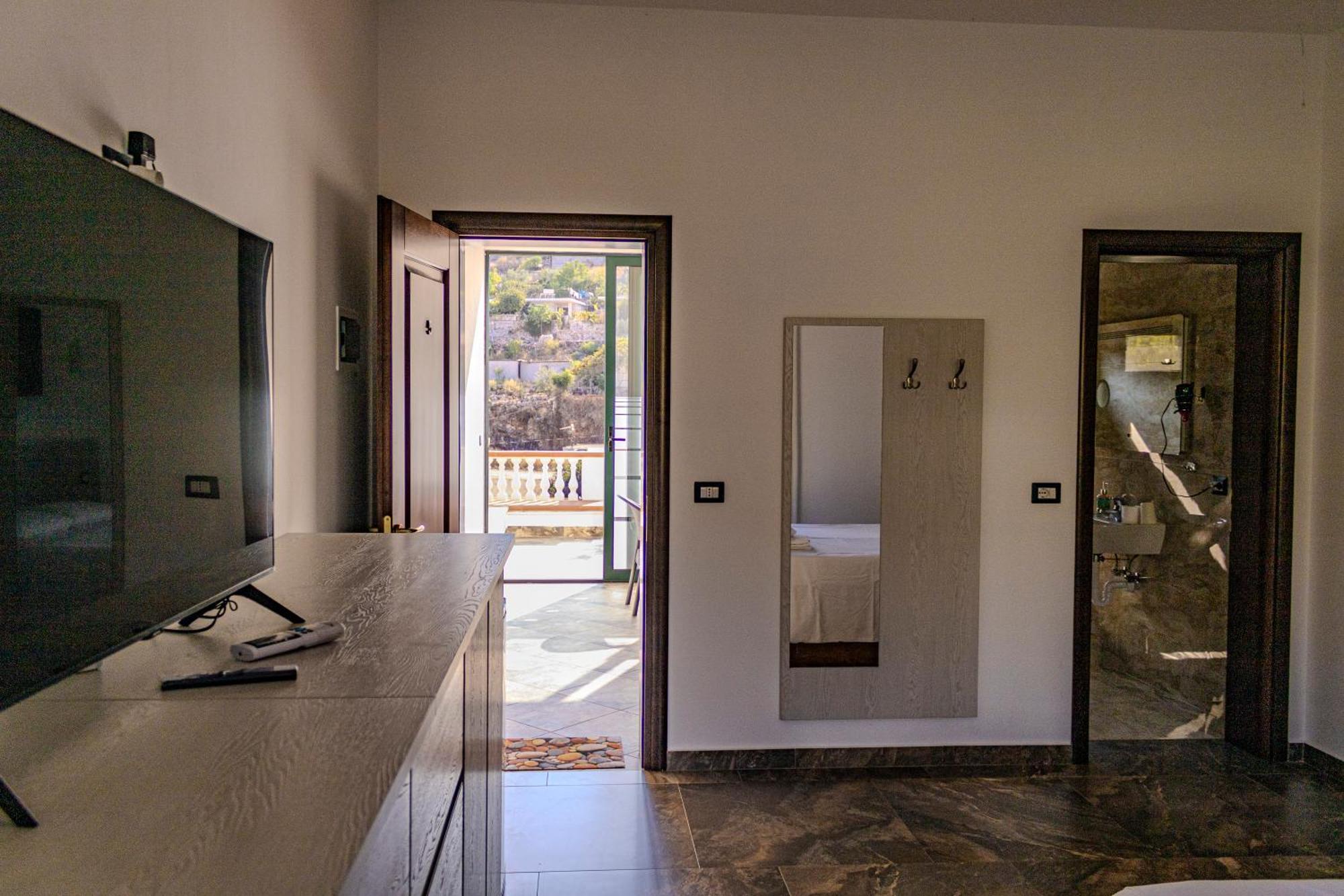 Villa La Quiete - Adults Only Cuke Exterior photo
